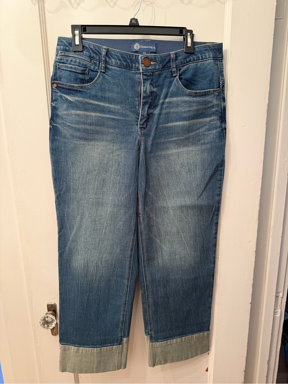 Democracy Midwash Blue Cropped Straight-Leg Jeans with Cuffed Hem
